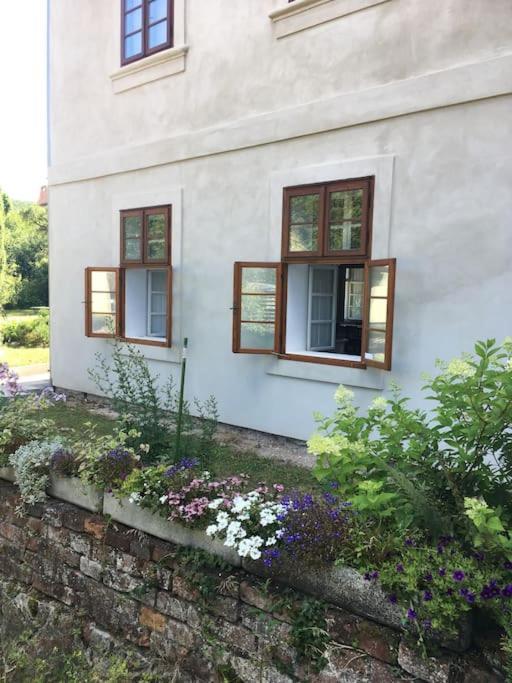 Apt. Overlooking The Castle Nizbor20Km From Prague Экстерьер фото